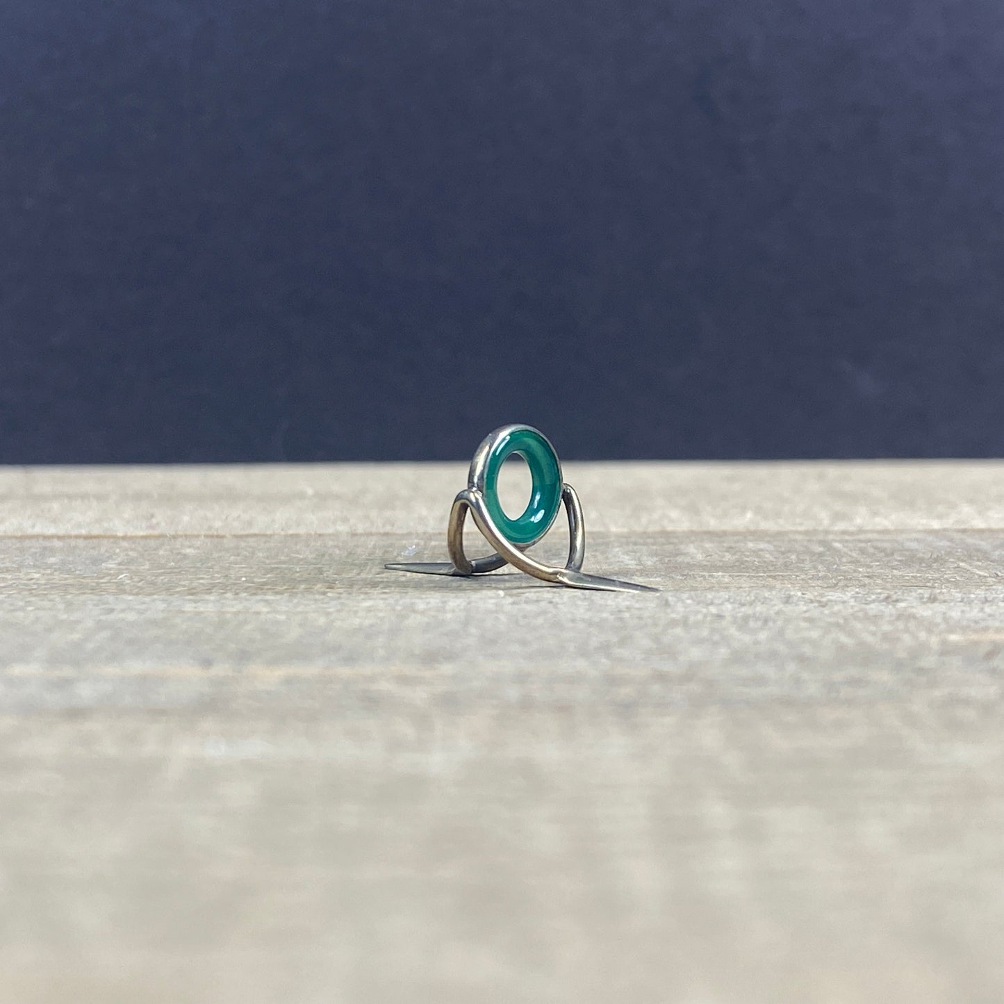 Perfect Agate Stripping Guides are handcrafted, demanding the highest quality workmanship and finish. Each Agate Stone is one of a kind, revealing its own vivid colors and character.&nbsp;

This is the guide you will receive

Black Nickel is not recommended for saltwater