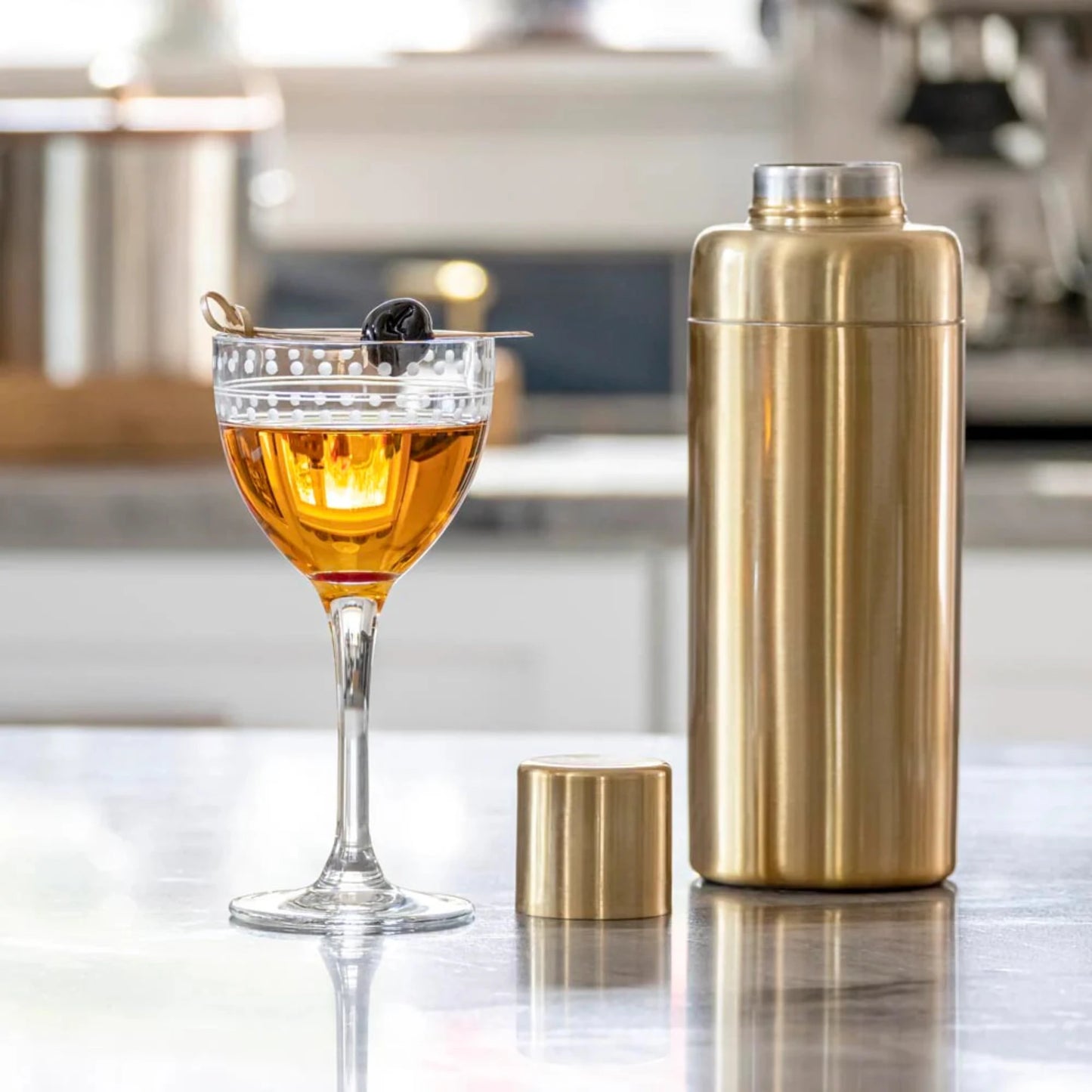 Looking for the perfect glasses to serve up your favorite classic cocktails? Look no further than the Rolf Glass Mid-Century Modern Nic & Nora Cocktail Set! This set includes four 5oz glasses, expertly crafted with the finest materials and featuring unique geometric designs inspired by the iconic mid-century modern era.

These glasses are the perfect size for serving up classic cocktails like a Martini, Manhattan, or Negroni. Their stylish design and stunning patterns make them a standout addition to any ba